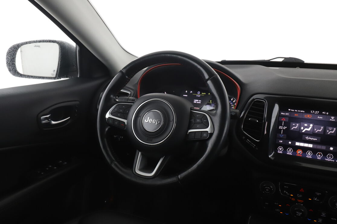 Jeep Compass 1.3 GSE T4 PHEV 4xe Trailhawk AT6 — photo 13