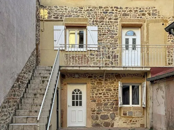 Immeuble 65 m²