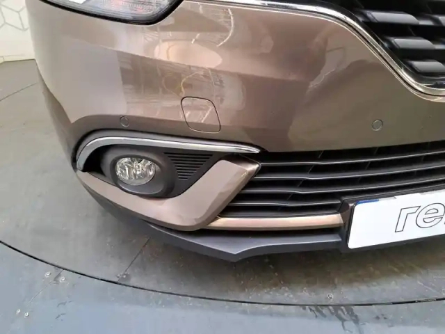 Renault Scenic grand  dci 110 energy — photo 9