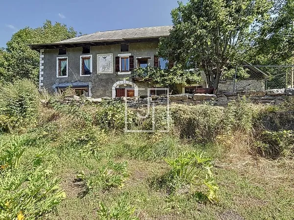 Maisons en pierre à vendre à Rioclar (04340)