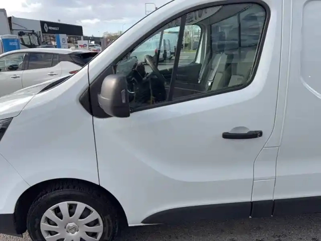 Nissan Primastar fourgon l1h1 2t8 2.0 dci 130 s/s bvm — photo 69