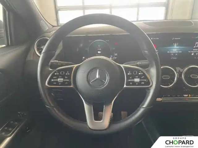 Mercedes Gla 250 e 8g-dct — photo 16