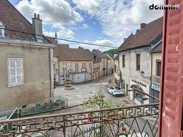 Appartement 7 pièces 100 m²