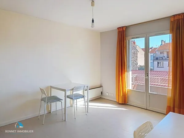 STUDIO - Secteur Salins - proximité transports