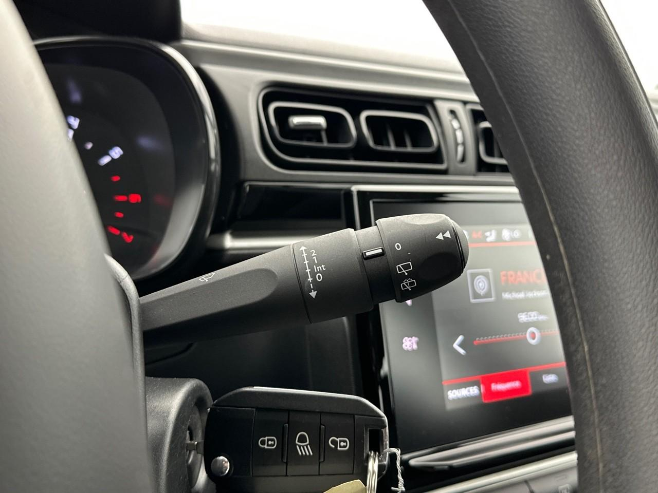 Citroën C3 bluehdi 100 bvm6 you — photo 20