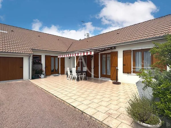 Maison de plain-pied 7 pièces 127 m²