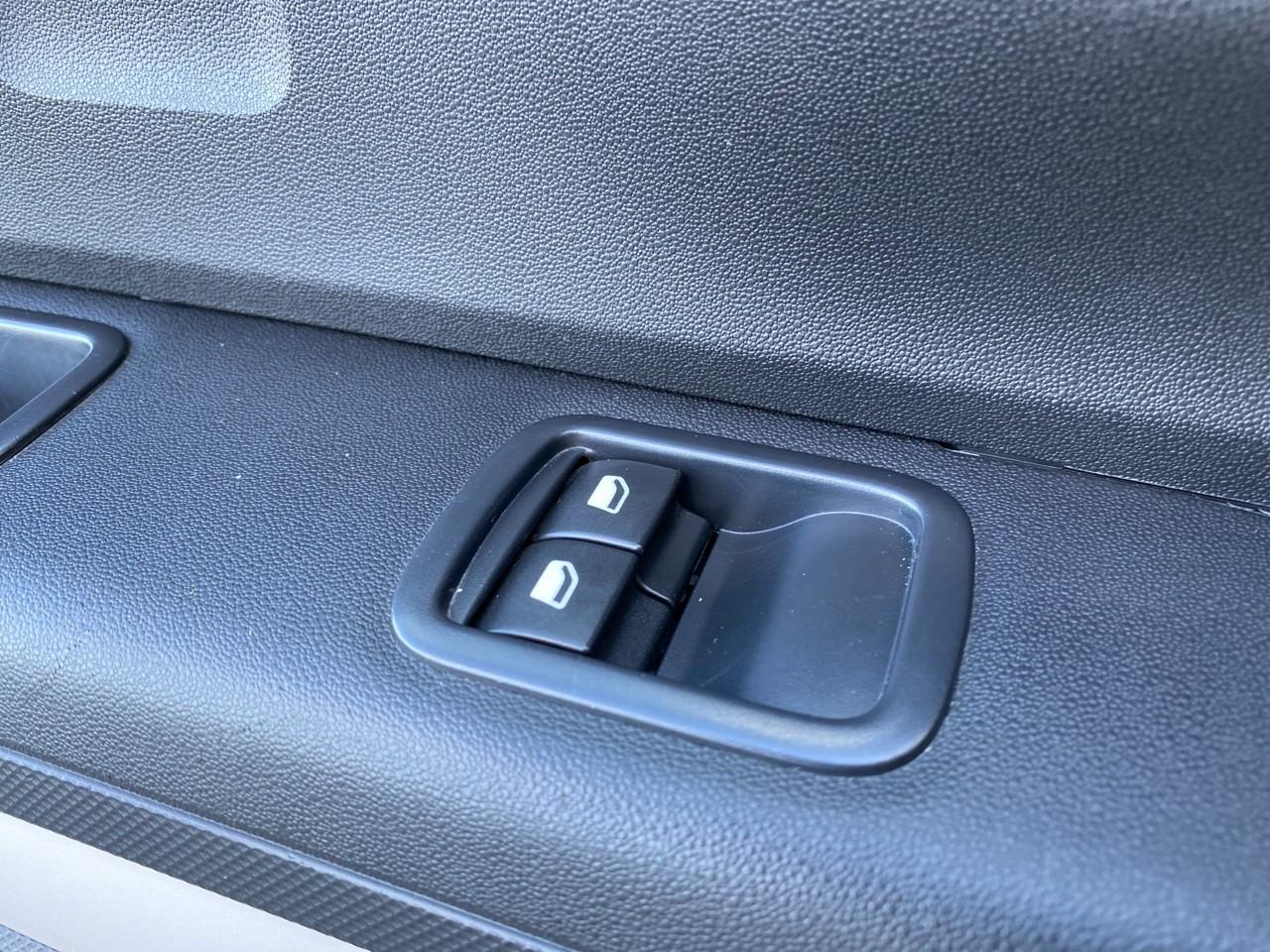 Citroën C3 1.2 puretech 83ch s&s feel pack — photo 17