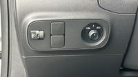 Citroen C3 1.2 PureTech 83ch S&S PLUS — photo 17