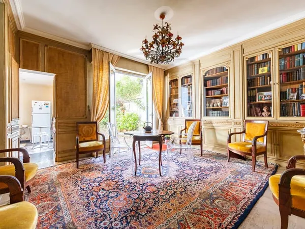 MAISON EN PIERRE 5 CHAMBRES QUARTIER SAINT BRUNO JUDAIQUE AV