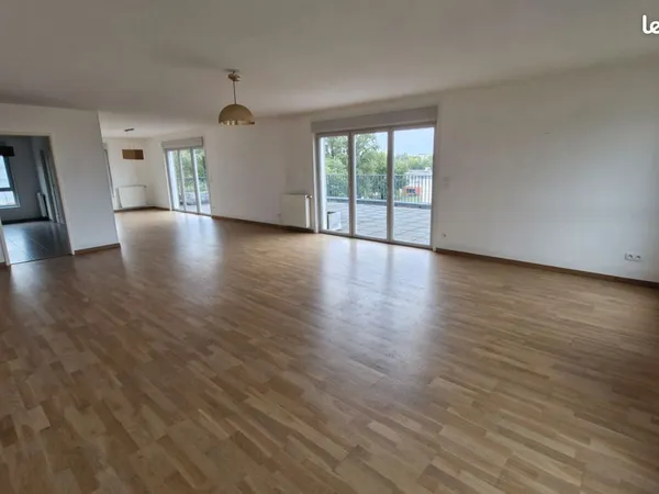 Appartement 4 pièces 144 m²