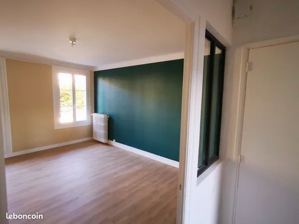 Loue appartement T2 42m2 lumineux avec balcon