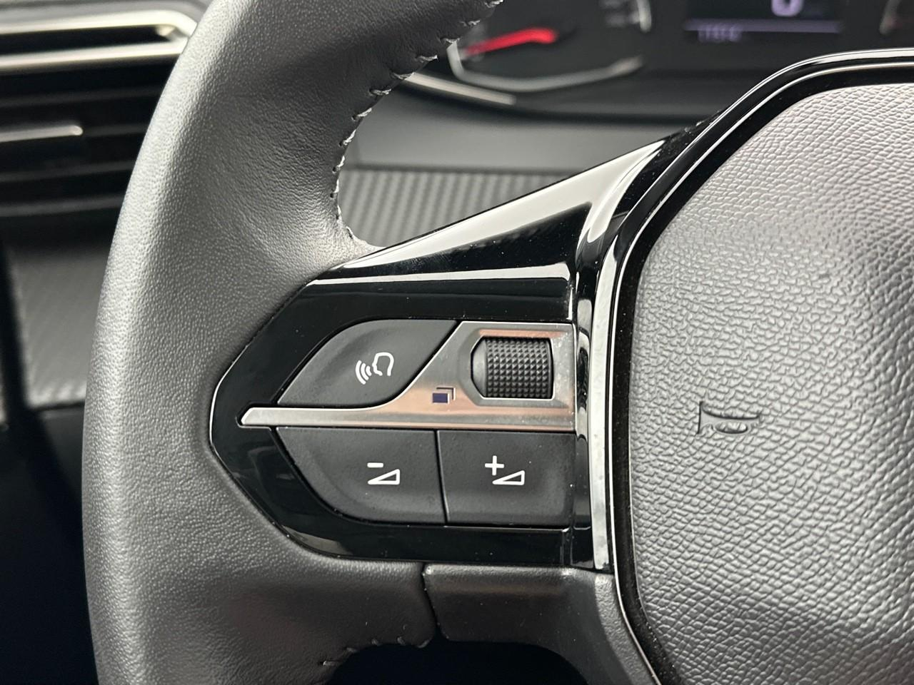 Peugeot 208 puretech 75 s&s bvm5 active pack — photo 20