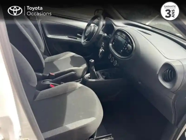 Toyota Aygo X 1.0 vvt-i 72ch active business — photo 6