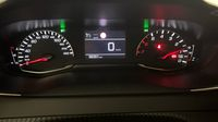 Peugeot 2008 1.2 PureTech 100ch S&S Allure — photo 10