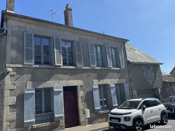 Maison 8 pièces 197 m²