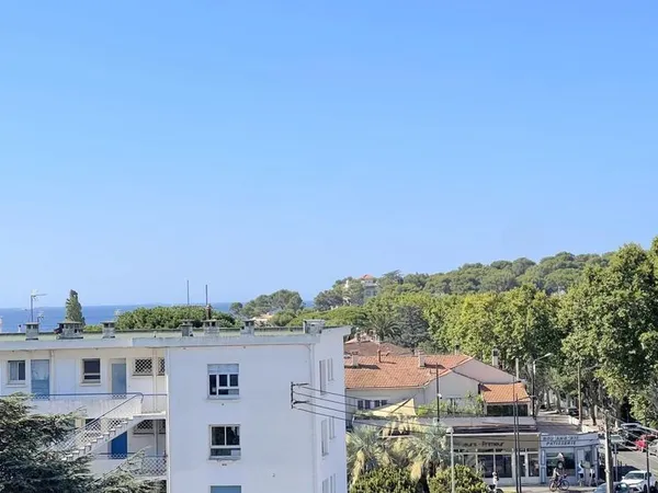 La Seyne Mar Vivo F4 dernier étage