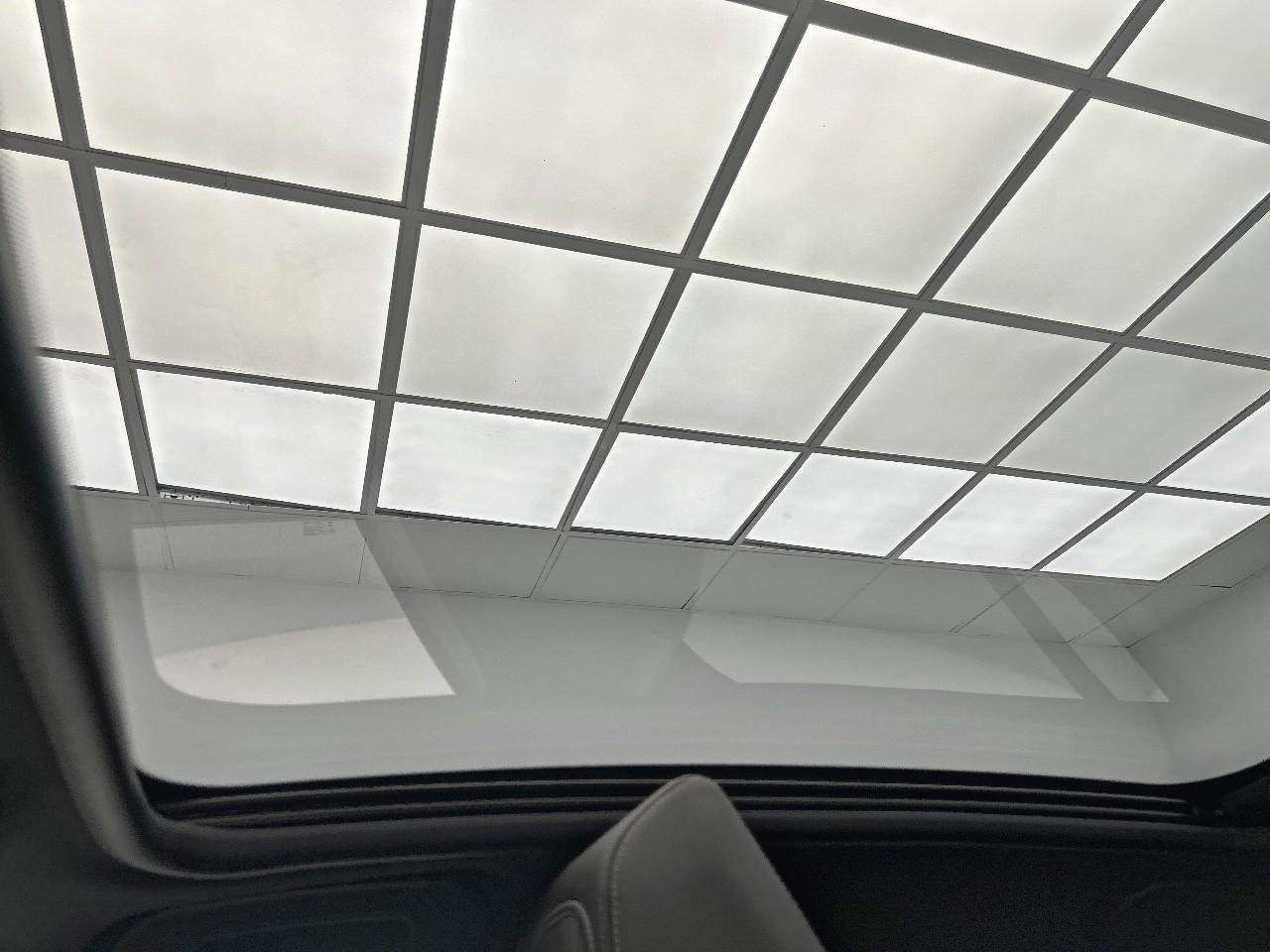 Peugeot 208 electrique 50 kwh 136ch gt pack — photo 31