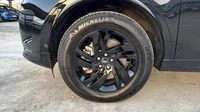 Land-Rover Discovery Sport P300e 309ch Dynamic SE — photo 15