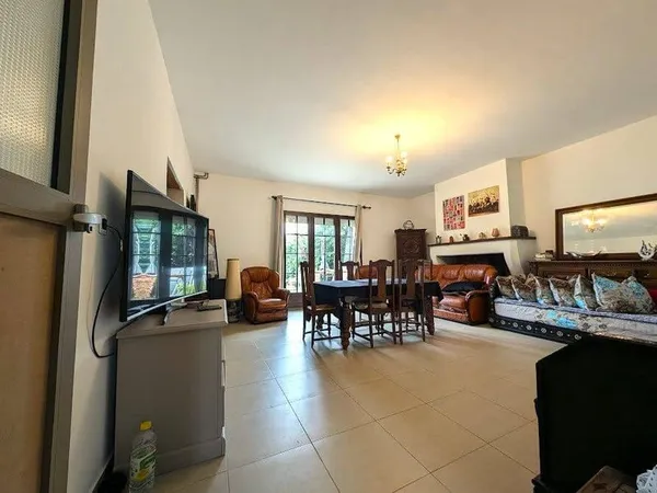Maison 9 pièces 175 m²