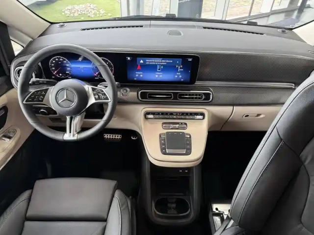Mercedes Cla marco polo 250d 9g-tronic rwd — photo 12