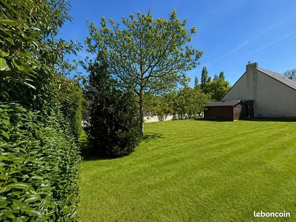 Saint-Briac — Terrain constructible 214 m² proche du centre