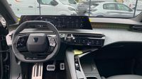 Peugeot 5008 Hybrid 145ch GT e-DCS6 — photo 11
