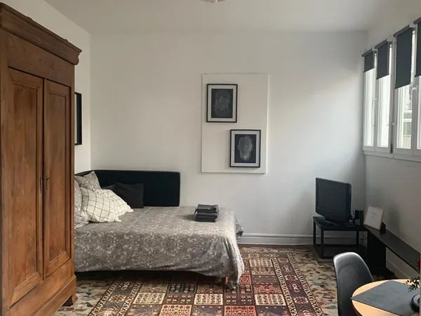 Studio meublé (toutes charges comprises, fibre incluse) La Maison du Centre