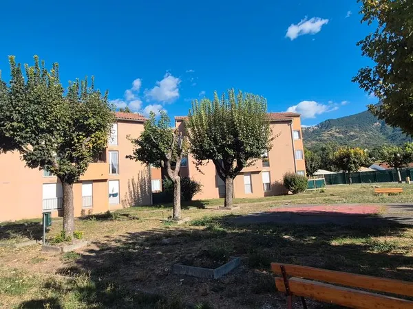 Location appartement - t4 quartier le moulin - digne les bains