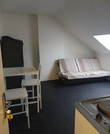 Studio meublé à louer