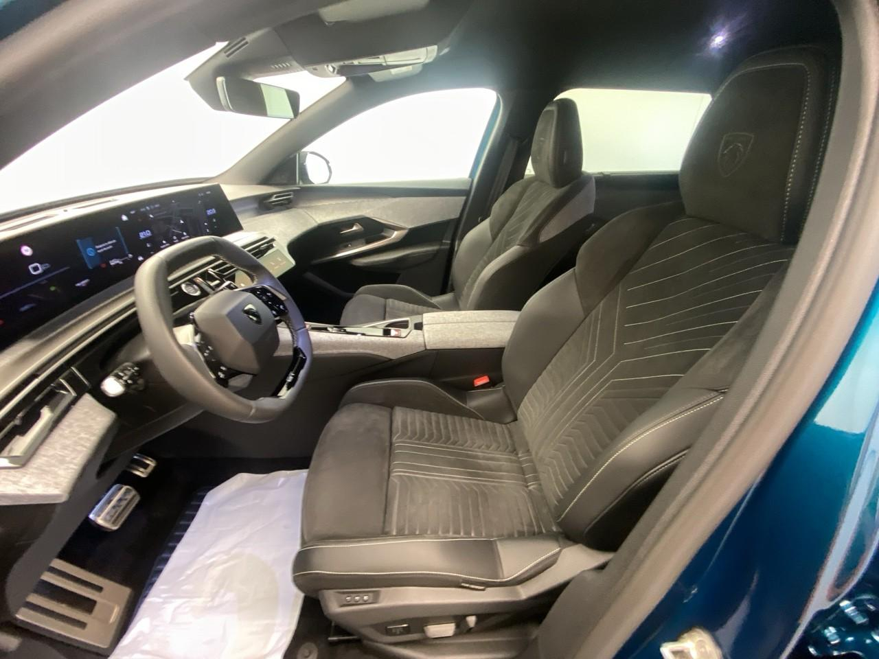 Peugeot 5008 hybrid 136 e-dcs6 gt — photo 9