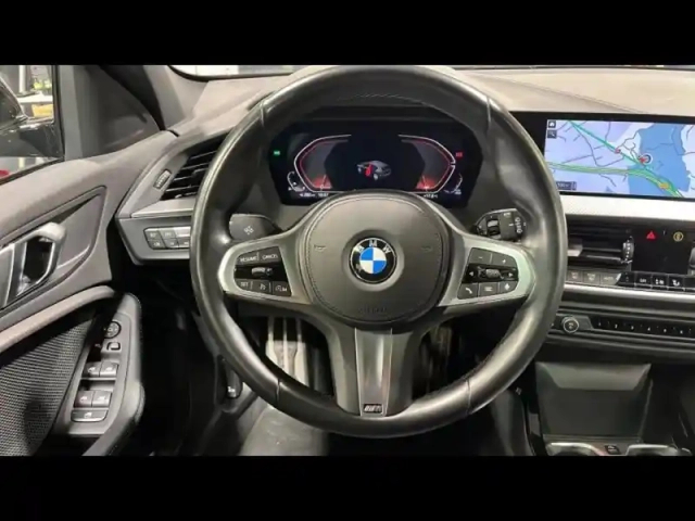 Bmw Serie 1 série 1 118ia 136ch m sport dkg7 — photo 12