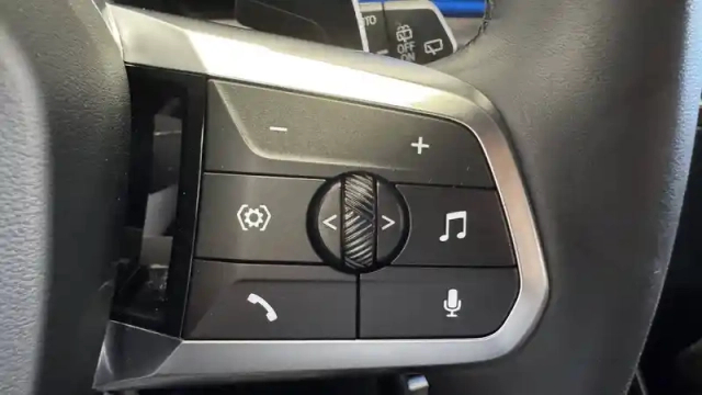 Bmw Serie 2 active tourer 218i 136 ch dkg7 — photo 30