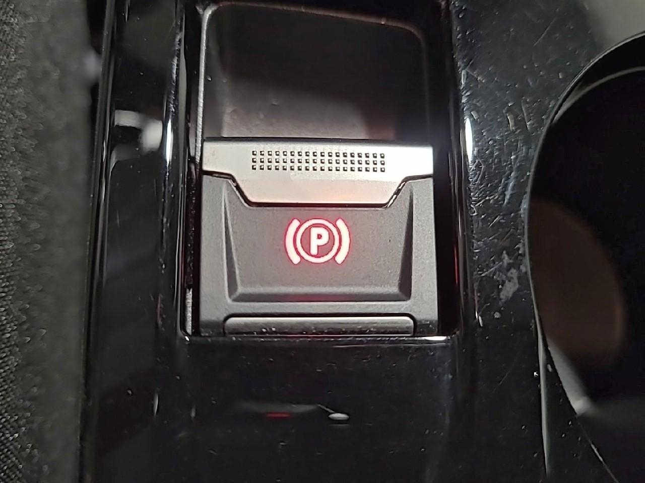 Peugeot 208 puretech 100 s&s bvm6 allure — photo 18