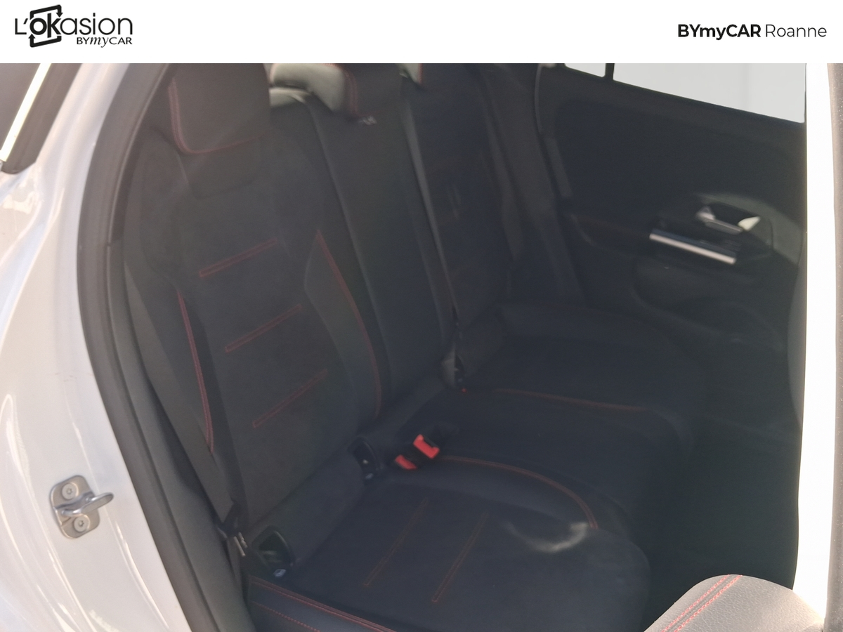 Mercedes GLA 180 7G-DCT — photo 15