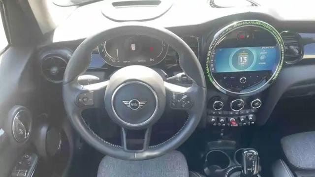 Mini Mini hatch 5 portes cooper 136 ch dkg7 — photo 6