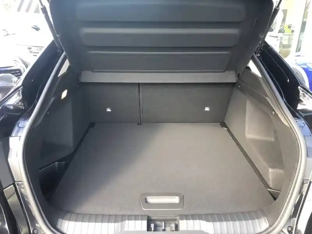 Renault Arkana mild hybrid 140 edc gsr2 — photo 25