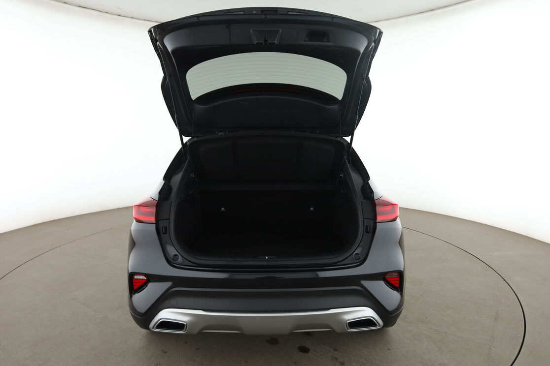 Kia XCeed 1.4 T-GDi ISG Launch Edition DCT7 — photo 15