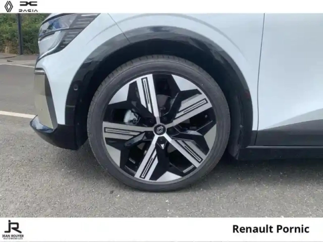 Renault Megane e-tech electric 220ch iconic autonomie confort ac22 — photo 8