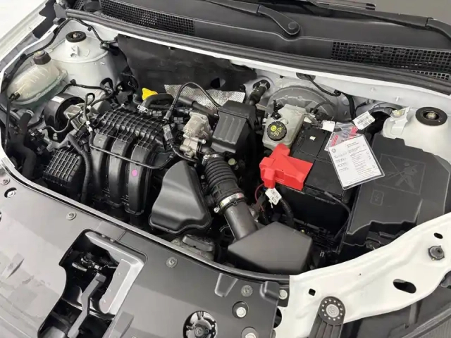 Dacia Sandero sce 65 - 22 — photo 4
