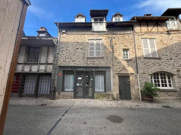 Commerce 9 pièces 240 m²