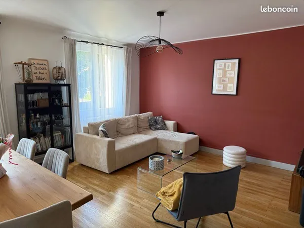 URGENT Appartement centre ville Lons neuf