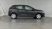 Dacia Sandero 1.0 SCe 65ch Essential — photo 4