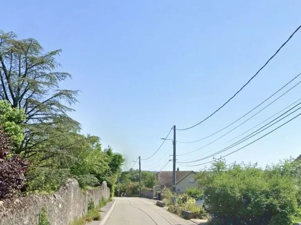 Terrain constructible 1 478 m² €" Frolois (54160)