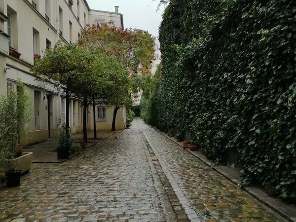 Studio lumineux de 20 m² - Paris 18e, limite 17e