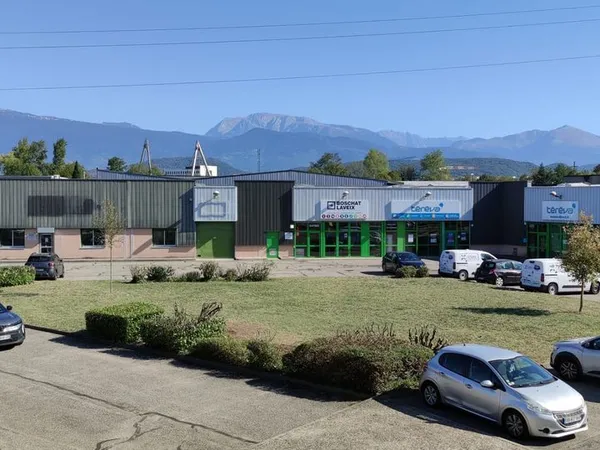 Locaux d'activités / commerces Seyssins