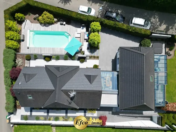 VILLA D ' EXCEPTION A HESINGUE