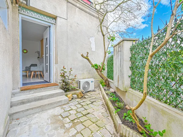 Studio 1 pièce 29 m²