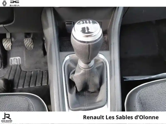 Renault Captur 1.0 tce 90ch techno — photo 6