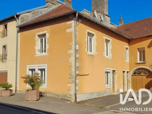 Maison 7 pièces 227 m²