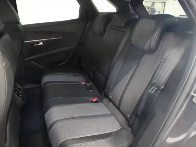 Peugeot 3008 1.2 puretech 130ch s&amp;s allure eat8 — photo 13